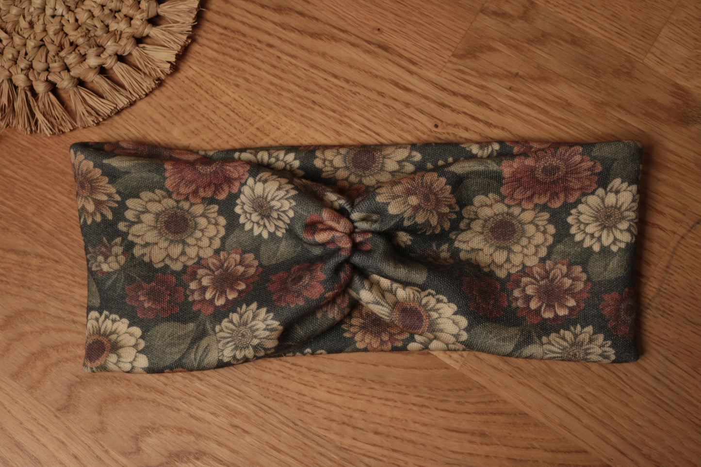 Stoffstreifen für ein Haarband, Bio Wolle/Seide Interlockjersey Herbstblumen