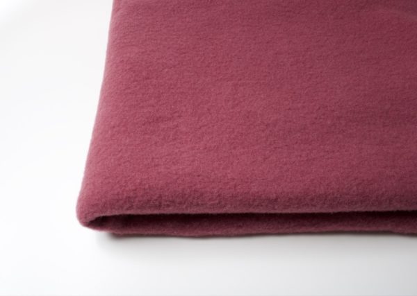 Reststück 1,15 m, Bio Merino-Wollfleece, Waldfruchtsorbet (100 % Wolle kbT)