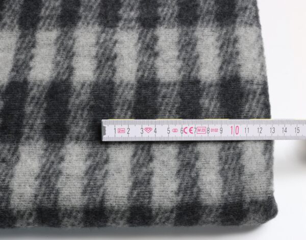Coupon 70cm, Bio Merino-Wollfleece, Karo (100 % Wolle, kbT) – Bild 5