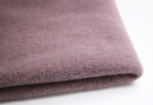 Bio Merino-Wollfleece, verringerte Breite, schlammlila (100 % Wolle kbT)